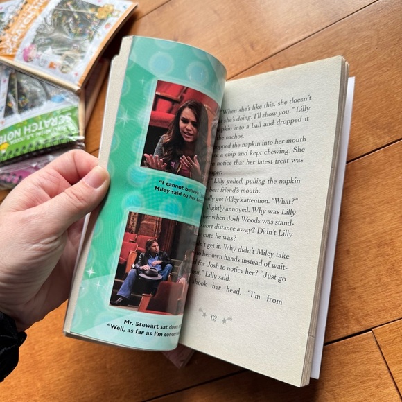 Disney Hannah Montana Books - Pink, Purple, Blue - Picture 6 of 8